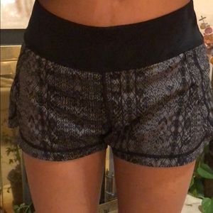 Athleta Pulse Running shorts XXS - excellent form